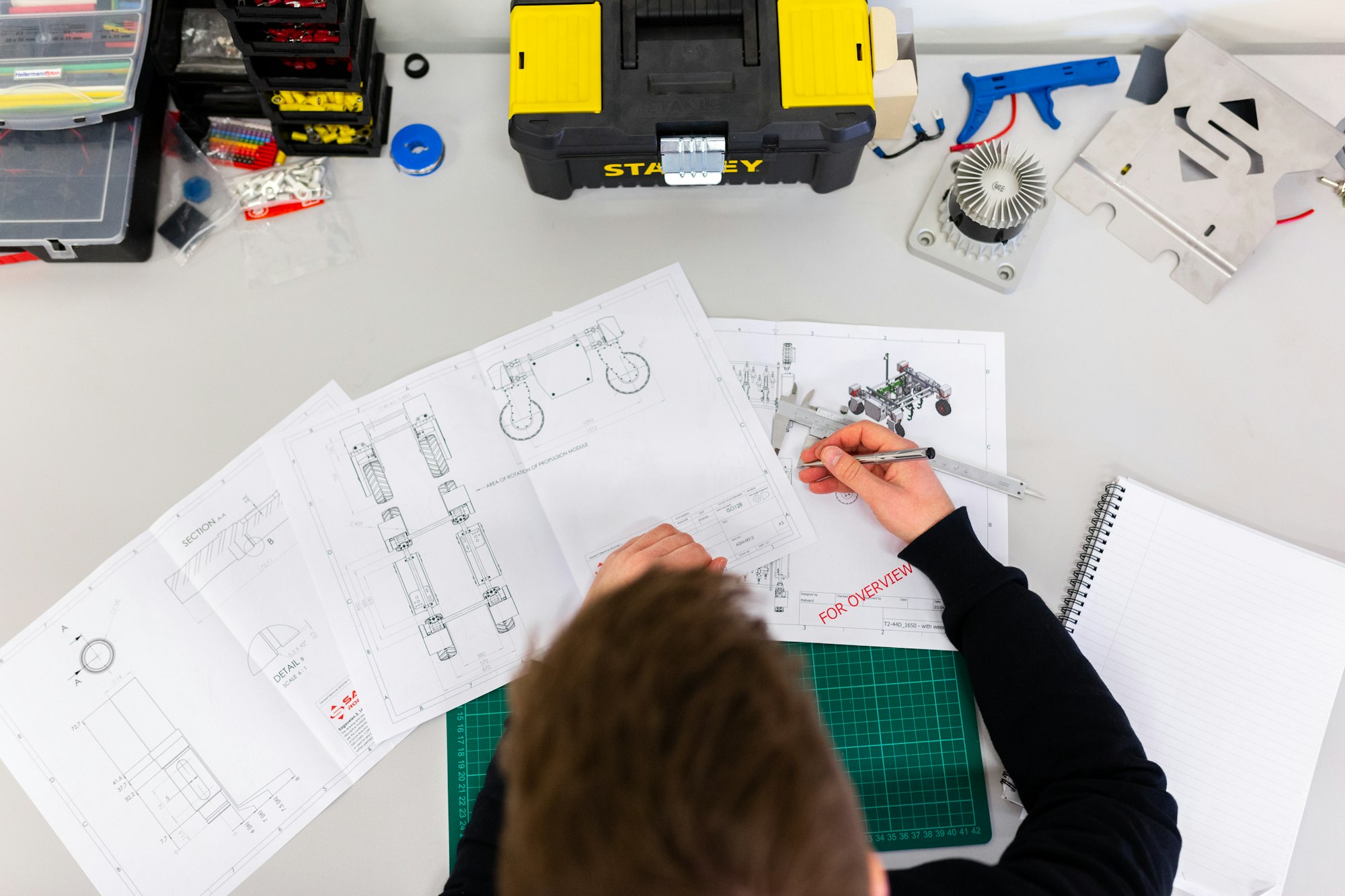 P-ECS - Engineering & Construction Solutions